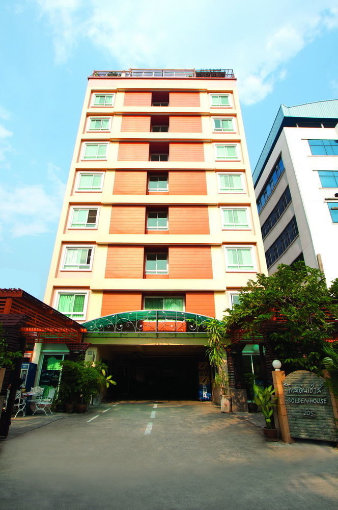 Golden House @ On-Nut Station Motel Bangkok Luaran gambar