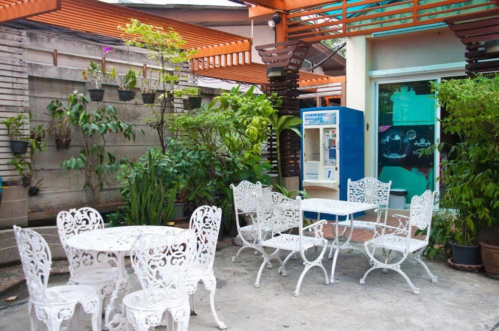 Golden House @ On-Nut Station Motel Bangkok Luaran gambar