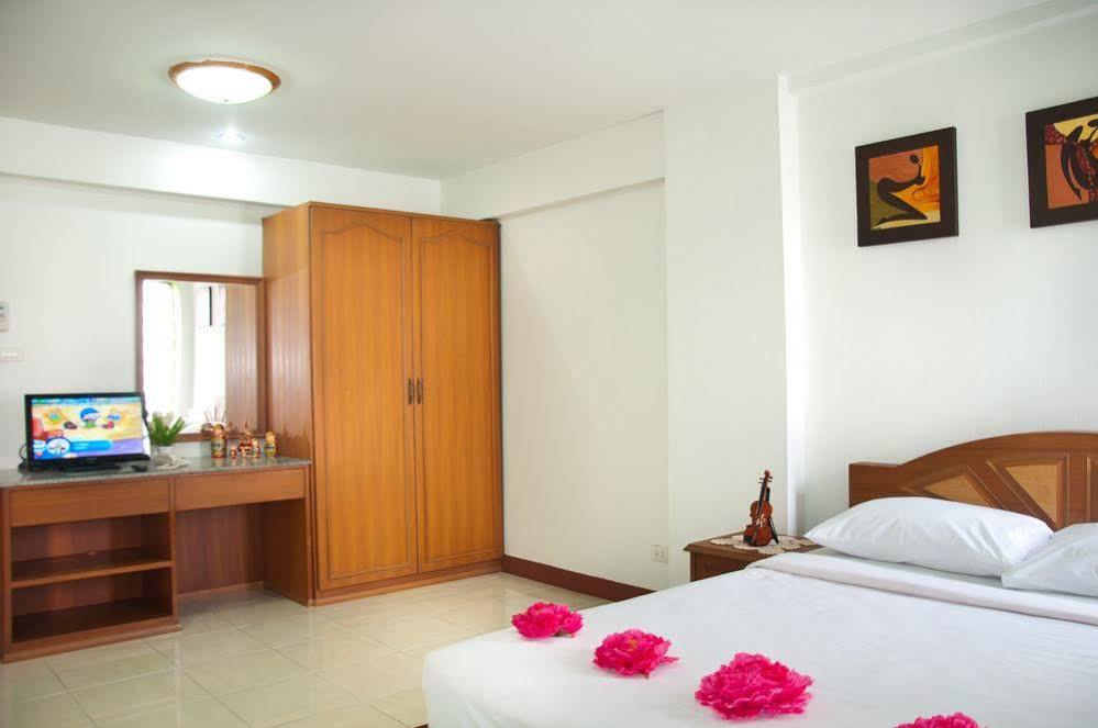Golden House @ On-Nut Station Motel Bangkok Luaran gambar